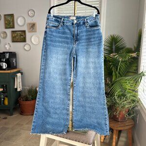 Sz 12 KUT from the Kloth Meg High-Rise Fab Ab Wide Leg Raw Hem Jeans